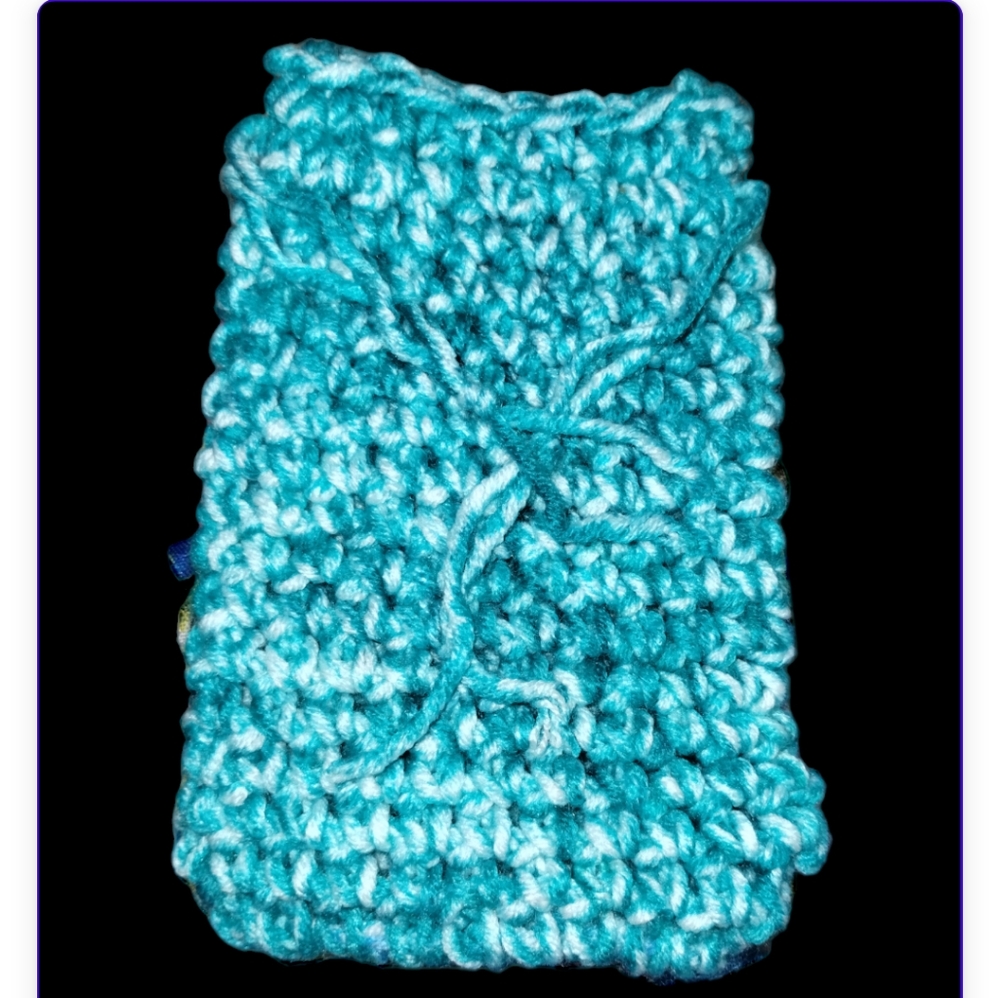 Auntie M's-Med Crochet Gem/Jewelry Sack